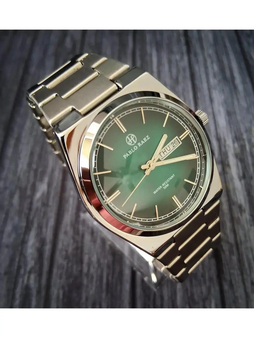 Pablo Raez Swiss‎ Design Mens Emerald Burst Men's Watch